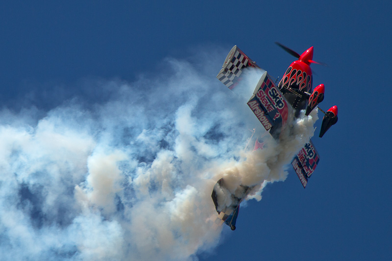 IMG_1495_screen.jpg - Skip Doing what he does best...